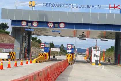 Trafik lalu lintas di Jalan Tol Sigli-Banda Aceh (Sibanceh) mengalami lonjakan hingga 281 persen saat libur Natal 2022 dan Tahun Baru 2023 (Nataru) dibandingkan tahun lalu