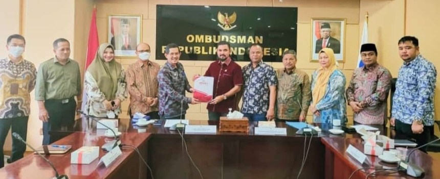 Komisi I DPRA melaporkan Bawaslu RI ke Ombudsman RI di Jakarta, Kamis (26/1/2023)