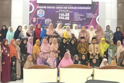 Mafindo Aceh menggandeng (MPU) Aceh menyelenggarakan pelatihan Tular Nalar Akademi Digital Lansia (ADL) dan Sekolah Kebangsaan (SK) di aula MPU Aceh, Sabtu (28/1)