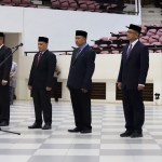 Rektor Universitas Syiah Kuala Prof Dr Ir Marwan melantik delapan Direktur baru yang akan menduduki berbagai posisi Direktorat dalam lingkungan kampus ini di Gedung AAC Dayan Dawood Darussalam, Kamis (2/2)