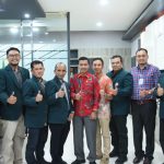 Ketua DPRK Banda Aceh Farid Nyak Umar, menerima kunjungan pengurus IDI Kota Banda Aceh di ruang kerjanya, Senin (6/2)