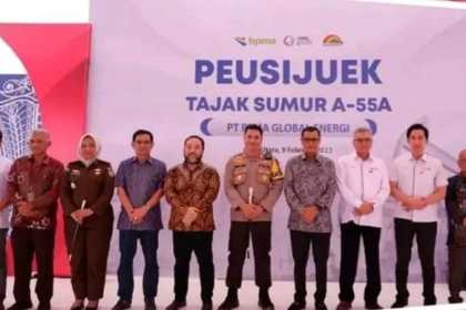 Peusijuek Tajak atau pengeboran eksplorasi migas Sumur A-55 A di Kabupaten Aceh Utara, Kamis (9/2)