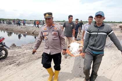 Seorang pria asal Kota Langsa meninggal dunia akibat tenggelam dalam tambak milik Bakhtiar di Desa Alur Nunang Kecamatan Banda Mulia, Aceh Tamiang, Kamis (9/2)