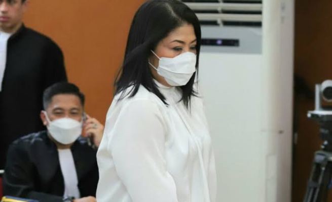 Istri mantan Kadiv Propam Polri Ferdy Sambo, Putri Candrawathi divonis 20 tahun penjara dan dinyatakan bersalah terlibat dalam kasus pembunuhan Brigadir Yosua Hutabarat.