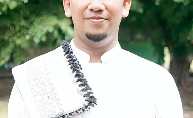 Ustadz Awaluddin Abd Latif SPdI MPd, Wakil Pimpinan Pesantren Al-Manar Cot Irie Kabupaten Aceh Besar