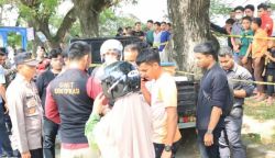 Darmansyah alias Acah (53), penjual Nira, warga Kecamatan Sukamakmur, Aceh Besar ditemukan meninggal dunia dalam mobil depan Terminal Keudah Banda Aceh, Jum'at (24/2)