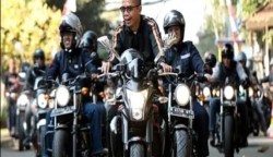 Menteri Keuangan Sri Mulyani memerintahkan agar komunitas motor gede (moge), Belasting Rijder DJP yang beranggotakan pegawai Direktorat Jenderal Pajak (DJP) dibubarkan