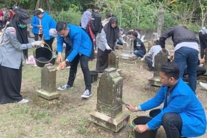 Fakultas Adab dan Humaniora UIN Ar-Raniry Banda Aceh melakukan Kolaborasi Pengabdian bertaraf internasional dengan International Islamic University Malaysia (IIUM) di Aceh Utara dan Lhokseumawe