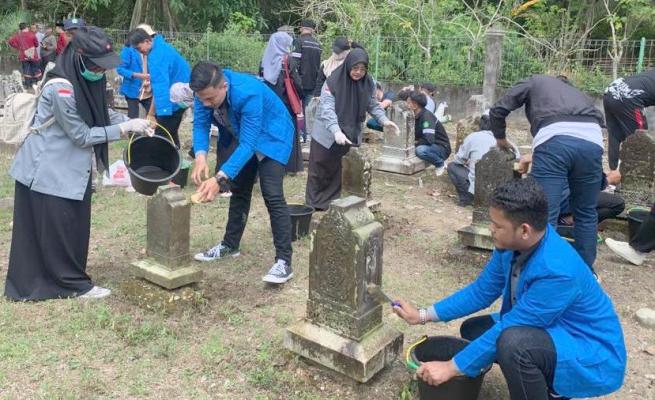 Fakultas Adab dan Humaniora UIN Ar-Raniry Banda Aceh melakukan Kolaborasi Pengabdian bertaraf internasional dengan International Islamic University Malaysia (IIUM) di Aceh Utara dan Lhokseumawe