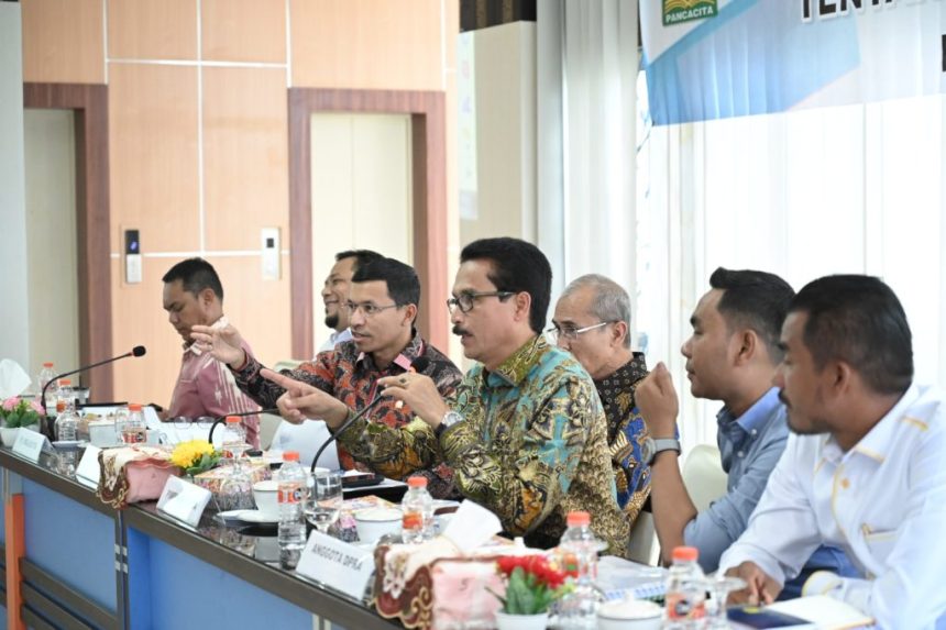 Ketua DPRK Banda Aceh Farid Nyak Umar meminta DPRA melakukan penguatan kewenangan Aceh dalam UUPA | INFOACEH.net Ketua DPRK Banda Aceh Farid Nyak Umar meminta DPRA melakukan penguatan kewenangan Aceh dalam UUPA