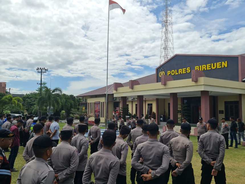 Polres Bireuen menggelar apel pengamanan (Musywil) ke-39 Muhammadiyah dan Aisyiyah Aceh, yang digelar selama tiga hari mulai 3 - 5 Maret 2023 | INFOACEH.net Polres Bireuen menggelar apel pengamanan (Musywil) ke-39 Muhammadiyah dan Aisyiyah Aceh, yang digelar selama tiga hari mulai 3 - 5 Maret 2023