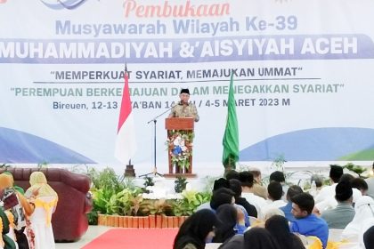 Ketua PP Muhammadiyah yang juga Menko PMK RI Muhadjir Effendi membuka Musywil Muhammadiyah dan ‘Aisyiyah Aceh ke-39 di Kabupaten Bireuen, Sabtu (4/3)