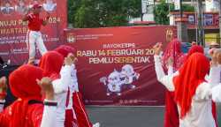Forkopimda Kota Banda Aceh bersama KIP Banda Aceh dan Panwaslih Kota Banda Aceh menggelar senam sehat menuju Pemilu 2024 yang bermartabat, Ahad (5/3)