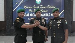 Pangdam IM Mayjen TNI Mohamad Hasan memimpin Upacara Serah Terima Jabatan Danrem 011/Lilawangsa dari Brigjen TNI Bayu Permana kepada Kolonel Kav Kapti Hertantyawan bertempat di Gedung Malahayati Makodam IM, Senin (6/3)