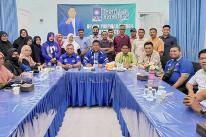 DPD Partai Amanat Nasional Kota Banda Aceh, menggelar silaturahmi pengurus harian yang baru pasca reshuffle dan pergantian Sekretaris DPD PAN Banda Aceh, Senin (13/3)