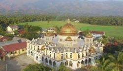Masjid Besar Samahani Kabupaten Aceh Besar