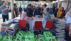 Kejati Aceh menggelar pasar murah untuk membantu masyarakat mendapatkan bahan kebutuhan pokok dengan harga terjangkau selama bulan suci Ramadan dan menyambut Idul Fitri 1444 Hijriah pada 10 sampai 12 April 2023
