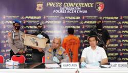 Kapolres Aceh Timur AKBP Andy Rahmansyah, memberikan keterangan pada konferensi pers, Jum'at (5/5/2023)