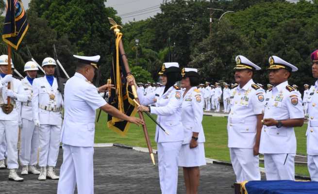 Prosesi sertijab Kolonel Laut (KH/W) Devi Erlita menjadi Danlanal Yogyakarta
