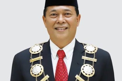 Wakil Rektor I Bidang Akademik USK Prof Dr Ir Agussabti MSi