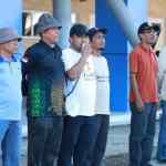 Pj Bupati Aceh Besar Muhammad Iswanto didampingi sejumlah kepala OPD memberikan arahan kepada seluruh peserta pada aksi pungut sampah 1 jam di Komplek Jantho Sport City (JSC), Ahad pagi (28/5)