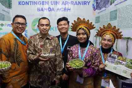 Enam karya inovasi mahasiswa UIN Ar Raniry yang berhasil masuk final pada kegiatan lomba karya inovasi OASE lPTKI II Se-Indonesia 2023 dipamerkan pada pameran Stand Expo Produk Karya Inovasi mahasiswa