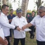 Sekda Aceh Bustami Hamzah bersama Asisten Deputi III/V Kamtibmas Kemenko Polhukam RI Brigjen Pol Bambang Pristiwanto dan Pj Bupati Pidie Wahyudi Adisiswanto, meninjau persiapan kunjungan kerja Presiden Jokowi di lokasi area Rumoh Geudong, Kamis (22/6)