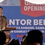 Kabid Pendapatan BPKA Saumi Elfiza menyampaikan sambutan saat meresmikan gedung Samsat Sabang, Aceh Selatan dan Samsat Gampong Lamlo di Kota Sabang, Selasa (11/7) | INFOACEH.net Kabid Pendapatan BPKA Saumi Elfiza menyampaikan sambutan saat meresmikan gedung Samsat Sabang, Aceh Selatan dan Samsat Gampong Lamlo di Kota Sabang, Selasa (11/7)
