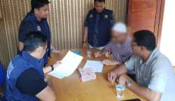 Unit I Subdit III Tipidkor Ditreskrimsus Polda Aceh menyita barang bukti uang senilai Rp 270 juta terkait ambruknya teras Rumah Sakit Rujukan Regional Wilayah Aceh Tengah
