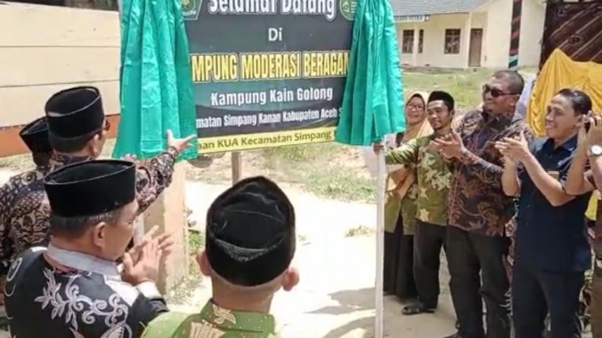 Peresmian Desa Kain Golong sebagai Kampung Moderasi Beragama di Kabupaten Aceh Singkil | INFOACEH.net Peresmian Desa Kain Golong sebagai Kampung Moderasi Beragama di Kabupaten Aceh Singkil