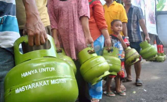Hiswana Migas Aceh mendesak Pemerintah Aceh untuk segera membuat program subsidi tepat LPG bersubsidi ukuran kg di Aceh