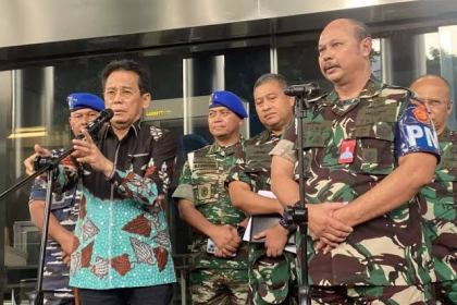 Wakil KPK Johanis Tanak meminta maaf kepada TNI lantaran menetapkan Kepala Basarnas Marsekal Madya Henri Alfandi sebagai tersangka