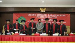 Tgk H Ikhram M Amin MPd, Kepala KUA Kecamatan Ingin Jaya Aceh Besar berhasil mempertahankan Disertasinya pada sidang terbuka yang berlangsung di Pascasarjana UIN Ar-Raniry, Sabtu (12/8)