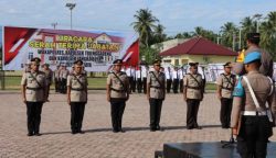 Kapolres Pidie Jaya AKBP Dodon Priyambodo memimpin upacara serah terima jabatan (sertijab) Wakapolres dan dua Kapolsek yang berlangsung di lapangan apel Mapolres setempat, Sabtu (16/9)
