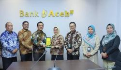 Kanwil BPJS Ketenagakerjaan Sumbagut menandatangani MoU dengan Bank Aceh Syariah di Banda Aceh
