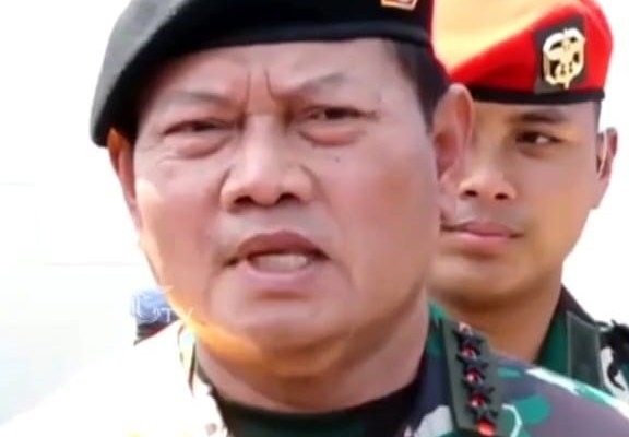 Panglima TNI Laksamana Yudo Margono meminta maaf soal ucapan 'piting' pendemo di wilayah Rempang, Kepulauan Riau