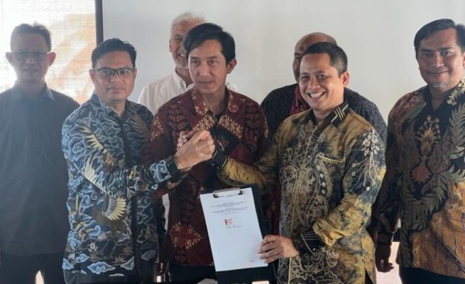 Penandatangan kerja sama penempatan dana ASR Migas Aceh antara Badan Pengelola Migas Aceh (BPMA), PT Bank Syariah Indonesia (BSI) dan PT Pema Global Energi (PGE) di Kuta, Bali, Kamis (21/9)