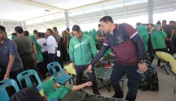 Pangdam IM Mayjen TNI Novi Helmy Prasetya didampingi Kapolda Aceh Irjen Pol Ahmad Haydar menghadiri bakti kesehatan yang digelar Kodam IM di Lapangan Blang Padang, Banda Aceh, Ahad (24/9)