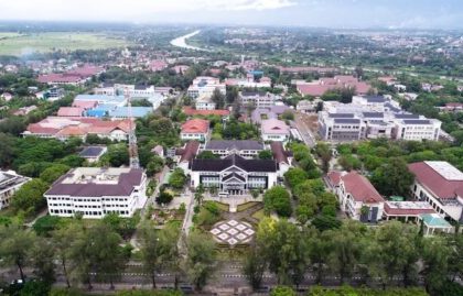 Universitas Syiah Kuala (USK) tahun 2023 menerima 440 dosen, yang terdiri atas 397 CPNS dan 43 PPPK, yang tersebar pada 12 fakultas