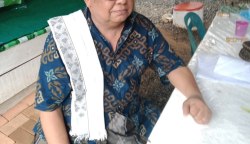 Pengurus Badan Kemakmuran Masjid (BKM) Muhajirin Komplek KORPRI Kecamatan Darul Imarah, Aceh Besar Tgk H Khalidin Lhoong