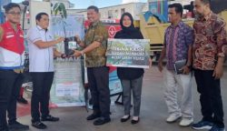 Peluncuran Program Perta Mangrove di SPBU Lamsayeun, Aceh Besar. Turut hadir Kadis LHK Aceh A Hanan dan Ketua Hiswana Migas Aceh Nahrawi Noerdin