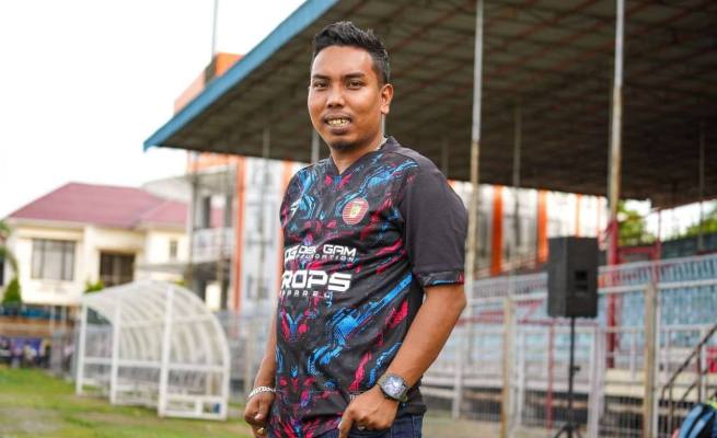 Wakil Presiden Persiraja Iswahyudi atau akrab disapa Yudi Cot Ara, mendapat sanksi dari Komite Disiplin PSSI yakni berupa dilarang mendampingi tim di dua laga dan denda Rp 37,5 Juta