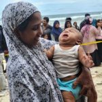 Ratusan pengungsi Rohingya kembali mendarat di pantai Desa Ie Meulee Kecamatan Sukajaya Kota Sabang, Sabtu (2/12).