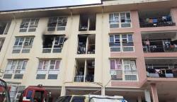 Satu kamar Rusunawa di Gampong Lampulo, Kecamatan Kuta Alam, Banda Aceh, terbakar, Rabu (3/1) siang