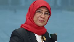 Panitera Mahkamah Syar'iyah Banda Aceh Ratna Juita SAg SH MH