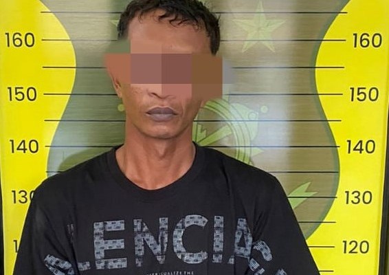 Polres Sabang telah berhasil menangkap pelaku perambahan hutan, JAS (42) yang masuk dalam Daftar Pencarian Orang