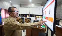 Kadis Sosial Aceh Muslem Yacob memimpin simulasi program penilaian kinerja ASN di lingkup Dinas melalui Aplikasi E-Kinerja dan SIMANJA pada Senin, 5 Februari 2024