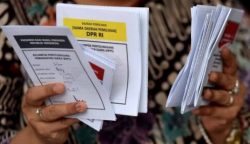 Belasan TPS yang tersebar di 10 daerah di Aceh berpotensi pemungutan suara ulang (PSU) karena diduga terdapat pelanggaran Pemilu 2024 yakni pemilih mencoblos lebih 1 kali