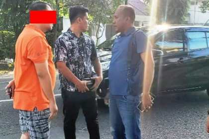 Polres Aceh Timur Polda Aceh mengamankan oknum dokter berinisial SI (42), asal Medan, atas dugaan tindak pidana penipuan dan penggelapan
