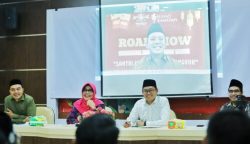 Fakultas Dakwah dan Komunikasi UIN Ar-Raniry menggelar bedah buku “Santri Indonesia di Tiongkok” dan buka puasa bersama, Selasa (19/3)
